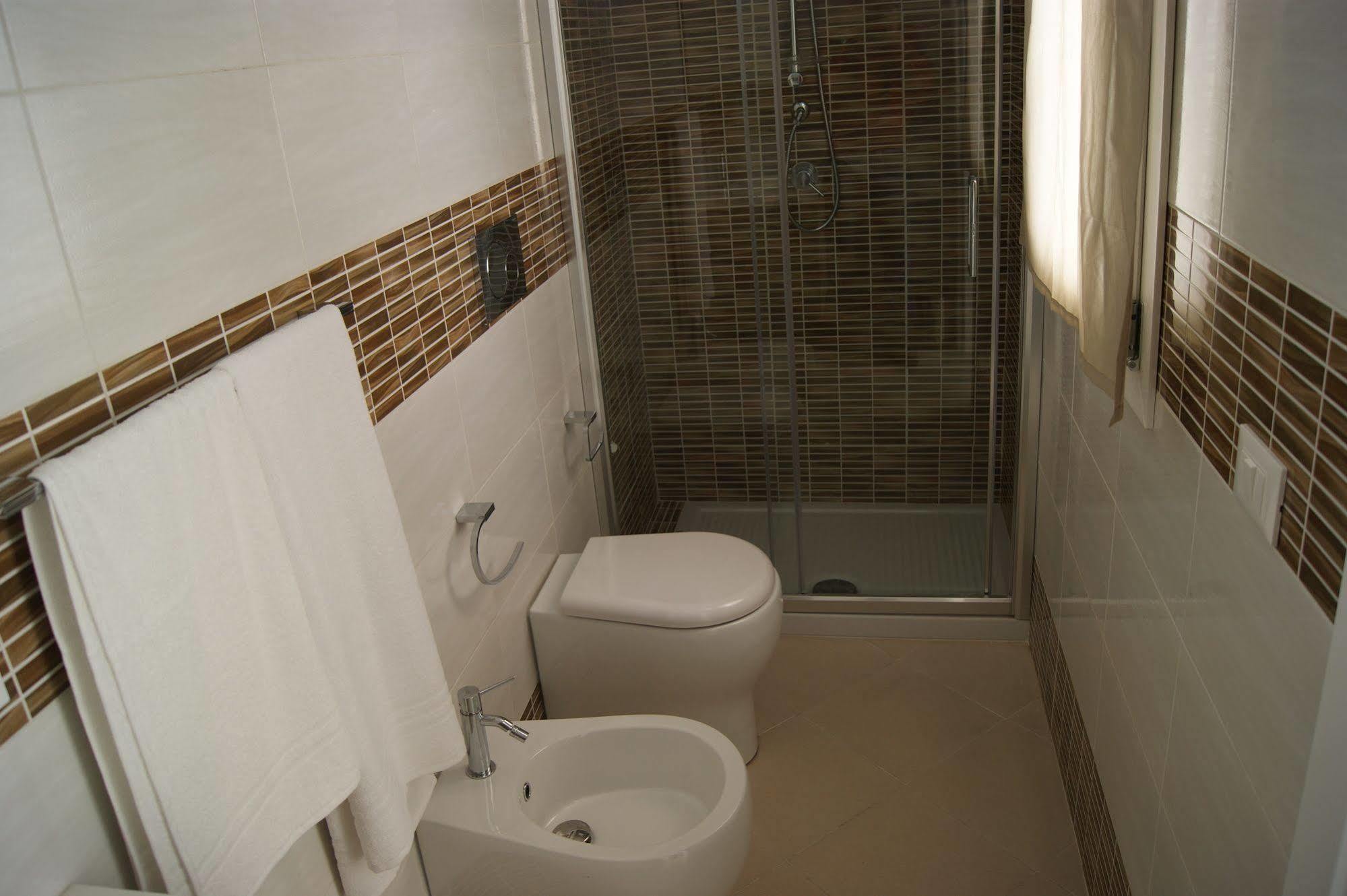 Guest House Golfo Xifonio Augusta Exterior photo
