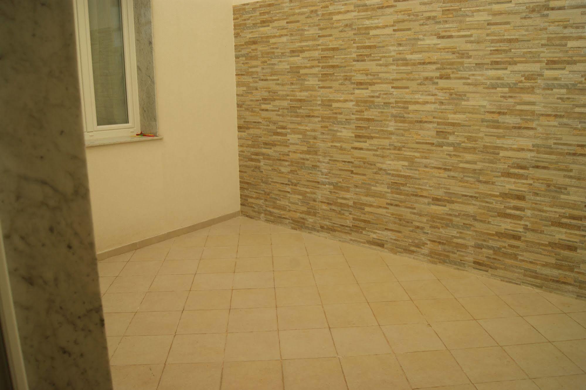Guest House Golfo Xifonio Augusta Exterior photo